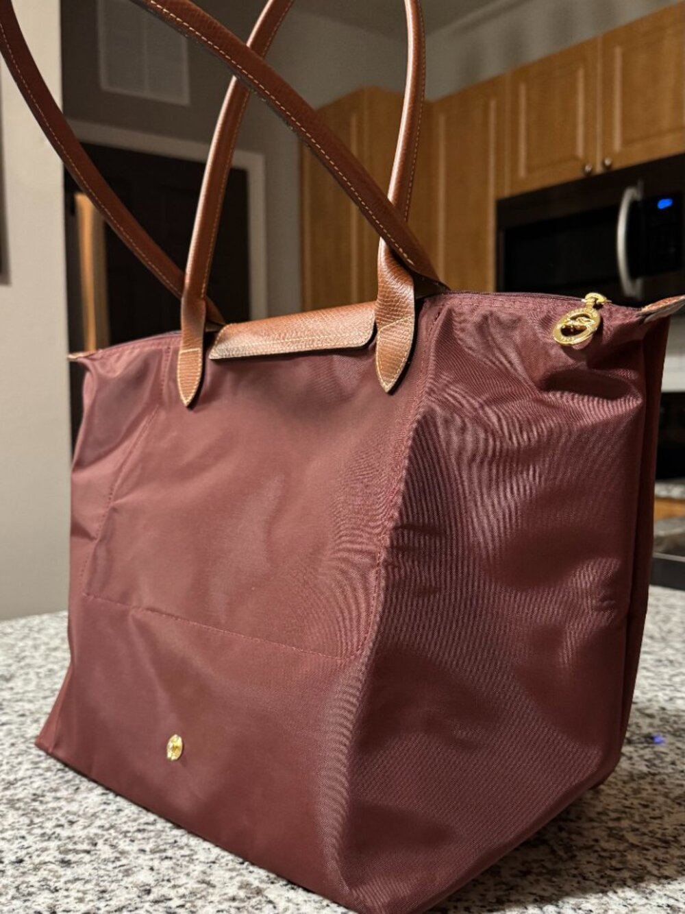 Burgundy Longchamp Le Pliage Large - Picture 6 of 10